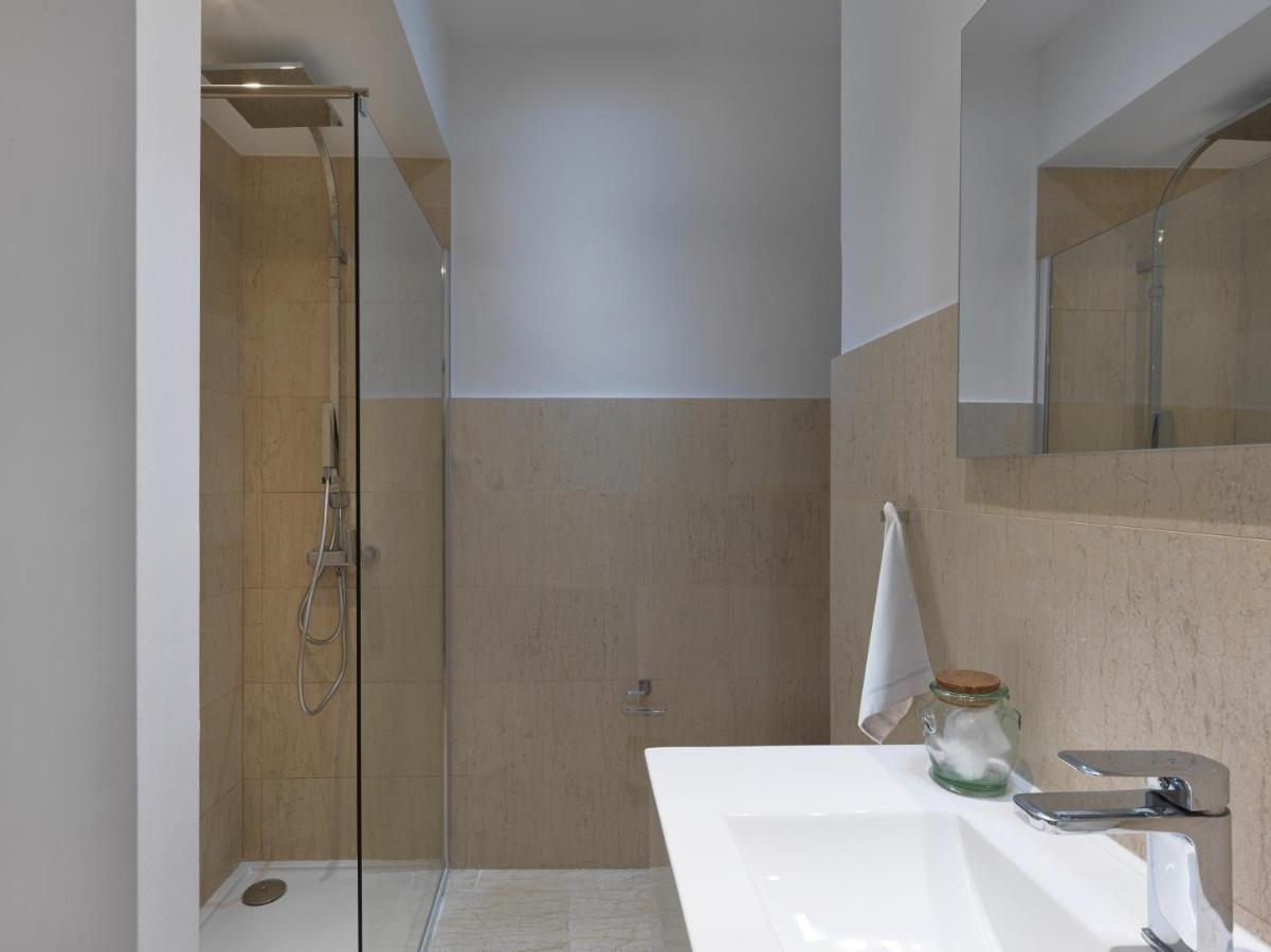 Newly Renovated Apartment In The Heart Of Athen Eksteriør billede